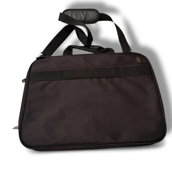 🚨3 for $15 Kenneth Cole Reaction Black Grey 17” Laptop Shoulder Bag  17”x13” - Picture 4 of 8